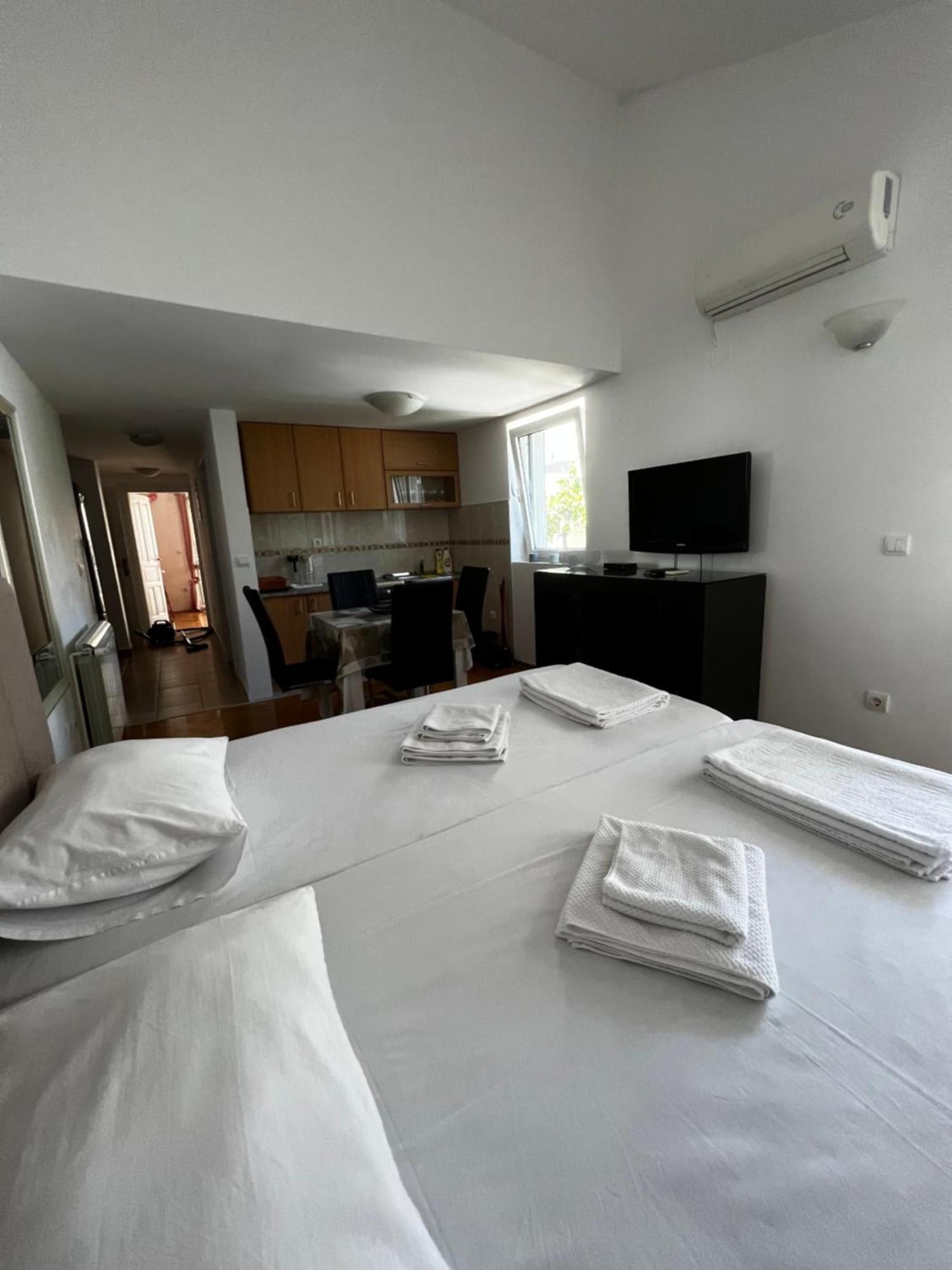 Guest House Mrvaljevic Budva Exterior foto